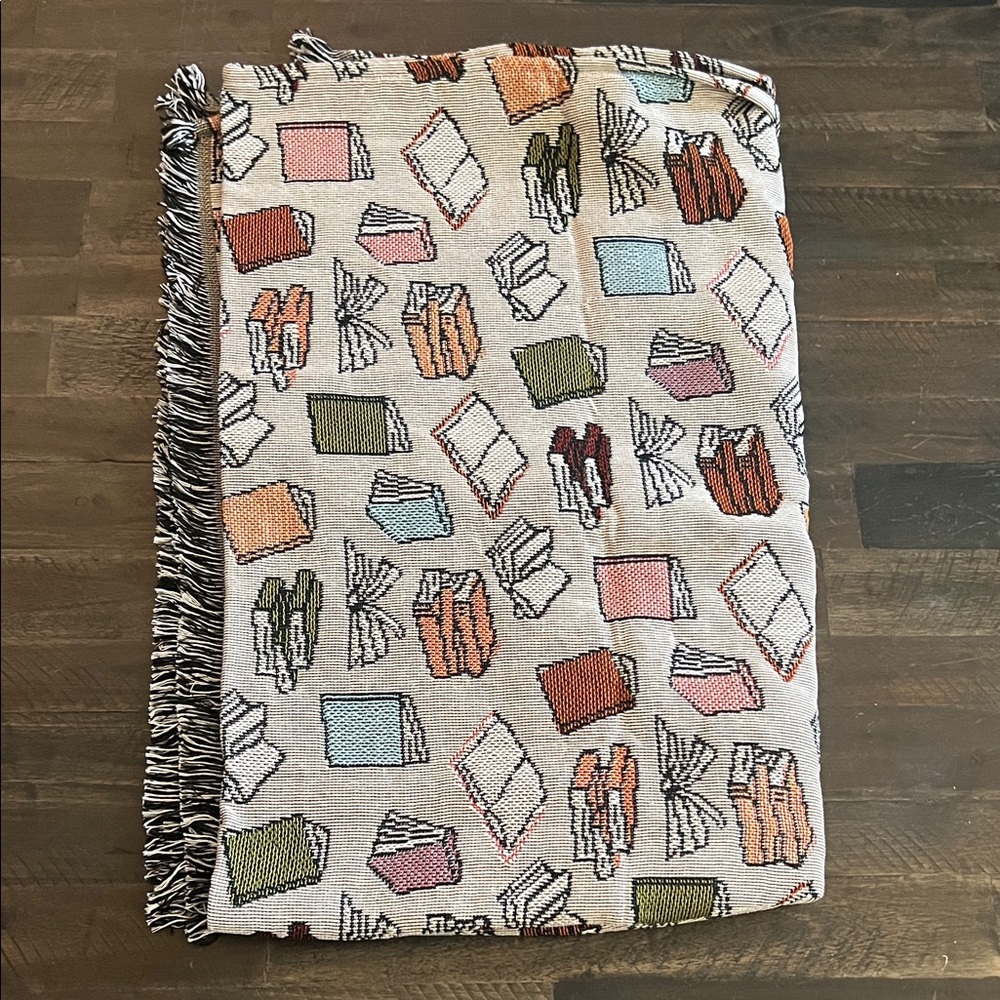 Cozy Book Pattern Throw Blanket in Cream with Multicolor Books